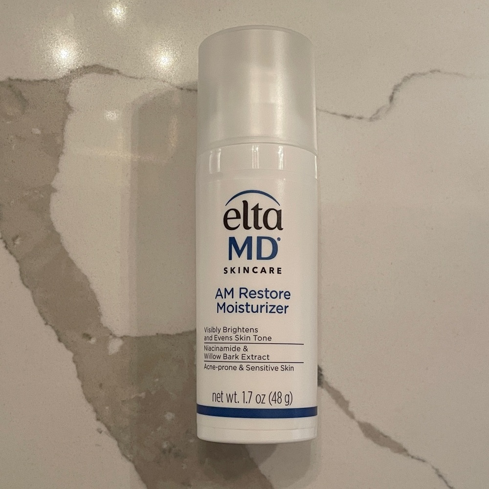 EltaMD AM Restore Moisturizer - White and Blue